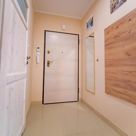 Happy Bay Apartment *